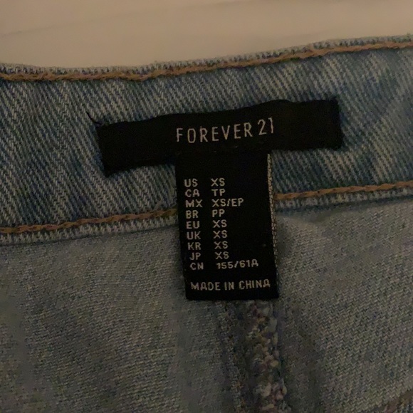 Forever 21 denim skirt - Picture 4 of 5